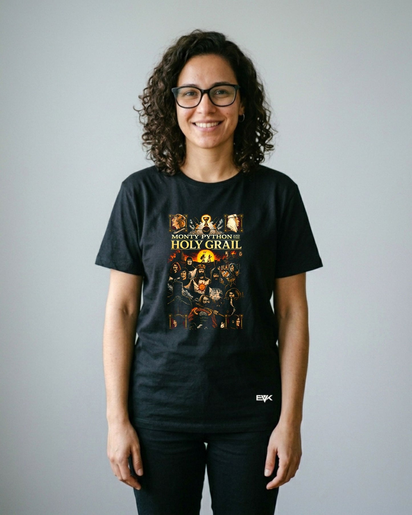 Camiseta Monty Python em Busca do Cálice Sagrado – Camelot Chronicles