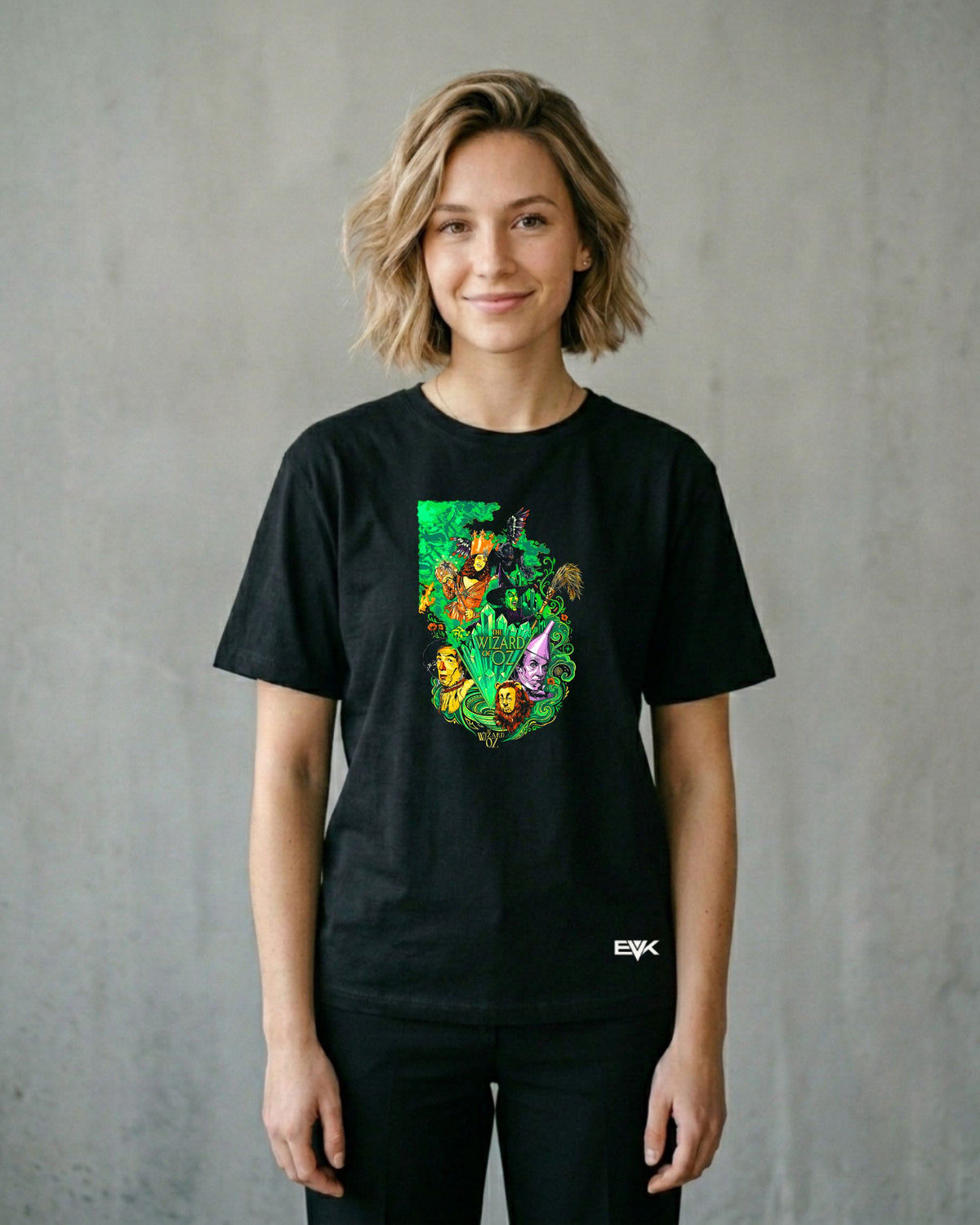 Camiseta O Mágico de Oz – Psychedelic Emerald Collage