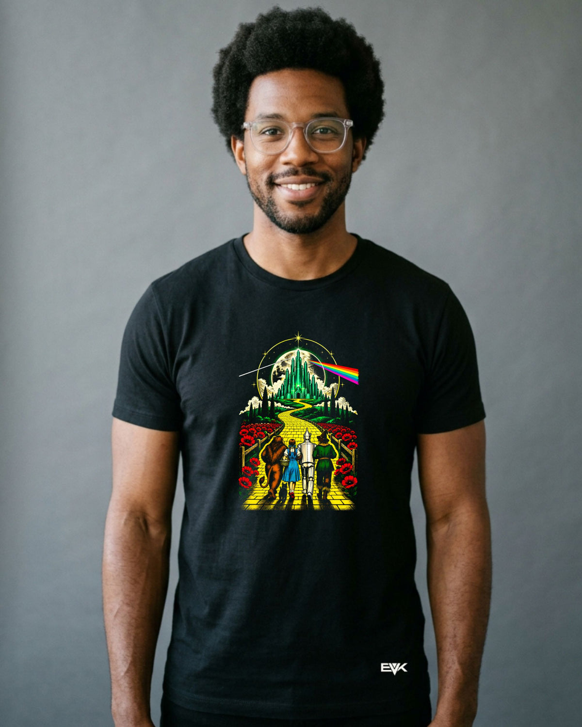 Camiseta O Mágico de Oz – The Dark Side of Oz Vintage Graphic