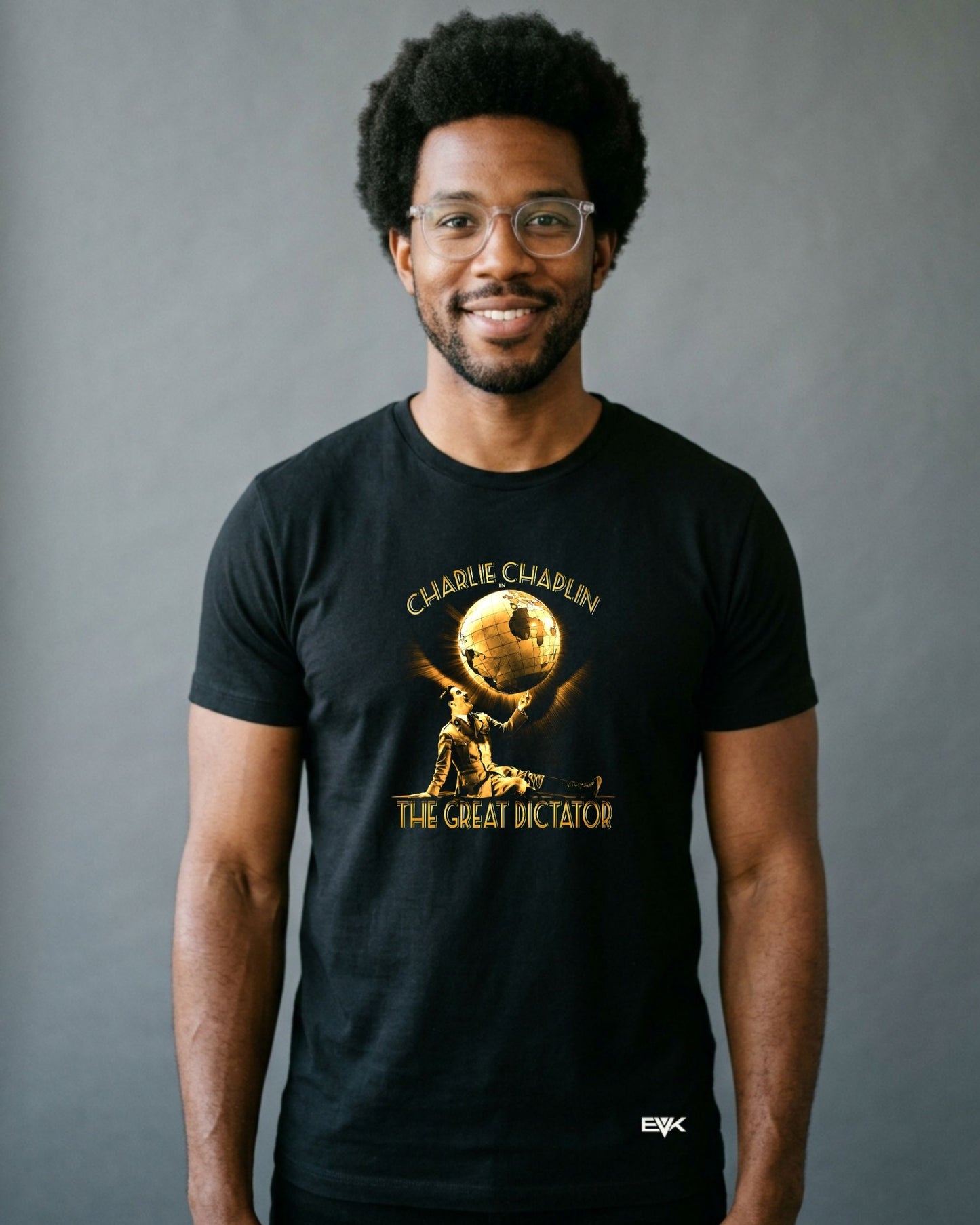 Camiseta O Grande Ditador – The Globe Ballet