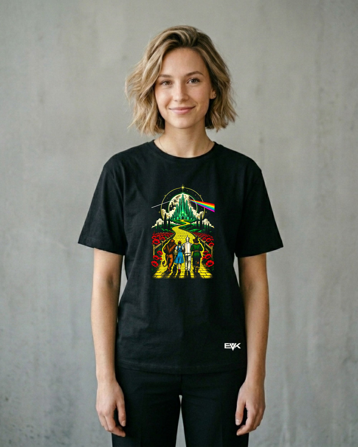 Camiseta O Mágico de Oz – The Dark Side of Oz Vintage Graphic